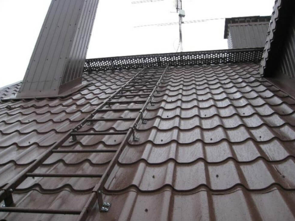 Кровельная лестница